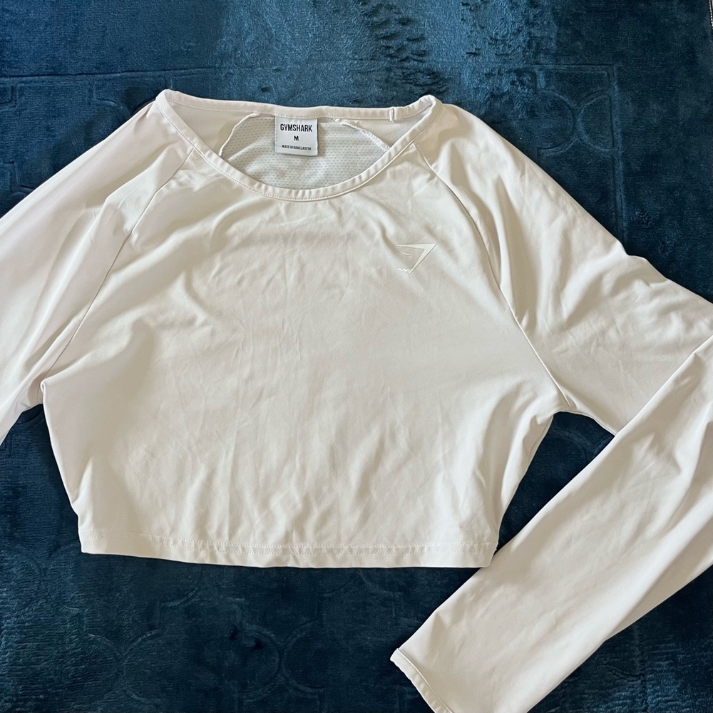 Gymshark Women's Long Sleeve Crop Top in Off-White